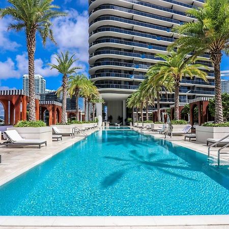 Aluna Lux Suites At Sls Lux Brickell Building Miami Zewnętrze zdjęcie
